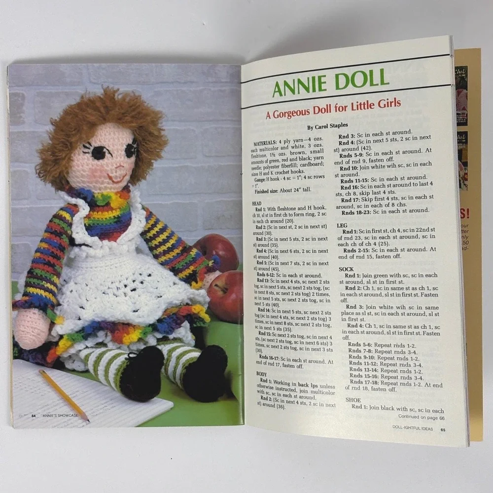 Annies Pattern Club Showcase Needlecraft Lot 5 Books Crochet‎ Knitting Pattern